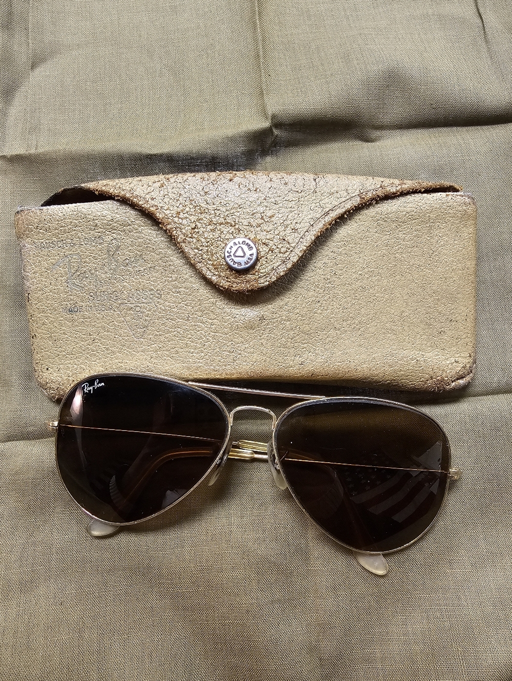 Vintage Ray-Ban Aviator Gold Frame Sunglasses with Brown Lenses